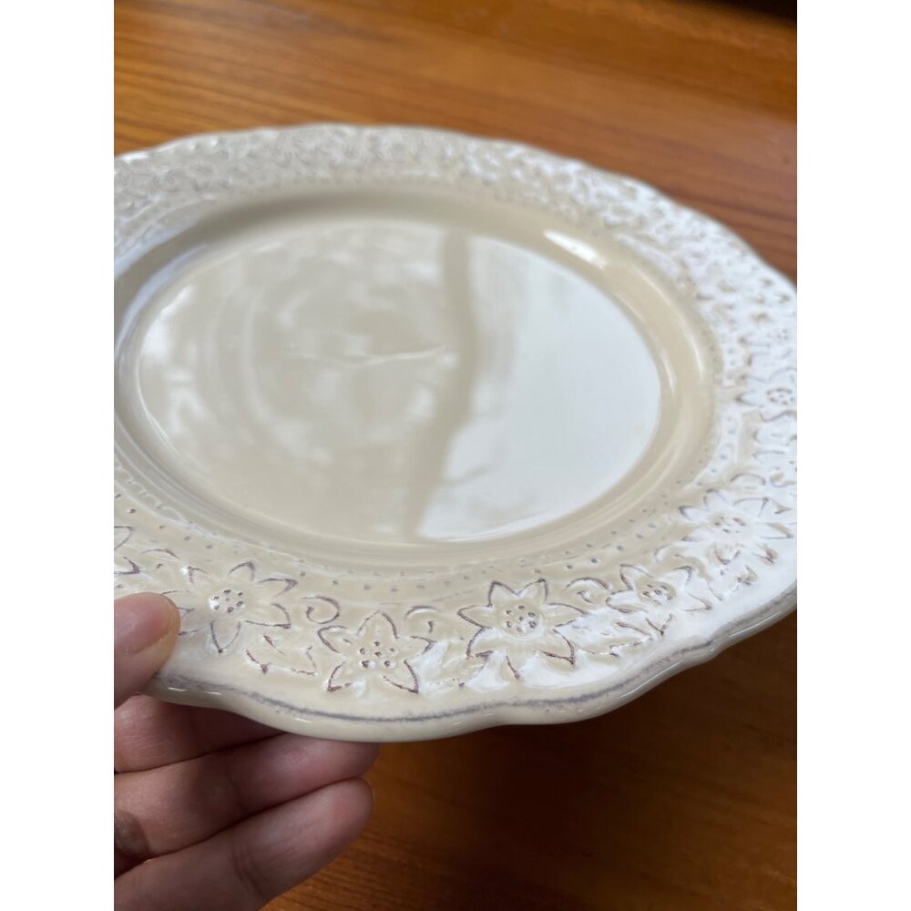 4 Pier 1 Imports Lacey Floral C Earthenware Dinner Plate 10.5” w/ Crazing - Picture 4 of 7